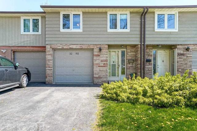 3295 Fieldgate Dr, Townhouse with 4 bedrooms, 2 bathrooms and 3 parking in Mississauga ON | Image 12