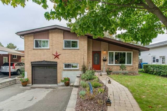 99 Mercer St, House detached with 3 bedrooms, 1 bathrooms and 3 parking in Guelph ON | Image 1