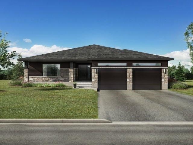 3351 Morningmist Way, House detached with 3 bedrooms, 2 bathrooms and 6 parking in Ottawa ON | Image 1