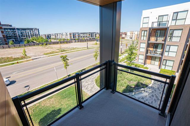 307 - 168 Sabina Dr, Condo with 3 bedrooms, 3 bathrooms and 2 parking in Oakville ON | Image 13