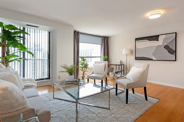 1104 - 47 St Clair Ave W, Condo with 2 bedrooms, 2 bathrooms and 1 parking in Toronto ON | Image 36
