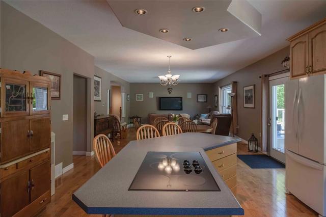 1181 Allenford Rd, House detached with 3 bedrooms, 4 bathrooms and 13 parking in South Bruce Peninsula ON | Image 7