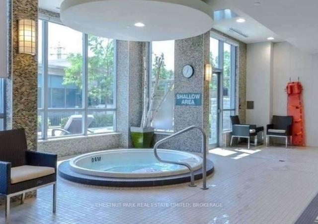 2105 - 15 Viking Lane, Condo with 1 bedrooms, 1 bathrooms and 1 parking in Toronto ON | Image 4