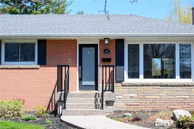 249 Snowden Rd, House detached with 3 bedrooms, 2 bathrooms and 3 parking in Oakville ON | Image 23