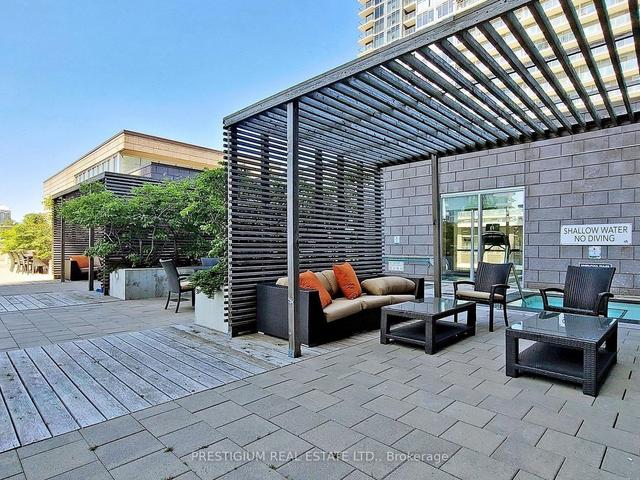 1809 - 121 Mcmahon Dr, Condo with 2 bedrooms, 2 bathrooms and 1 parking in Toronto ON | Image 33