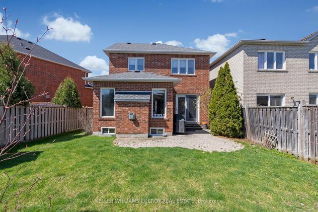27 Tracey Crt, House detached with 3 bedrooms, 3 bathrooms and 5 parking in Whitby ON | Image 28
