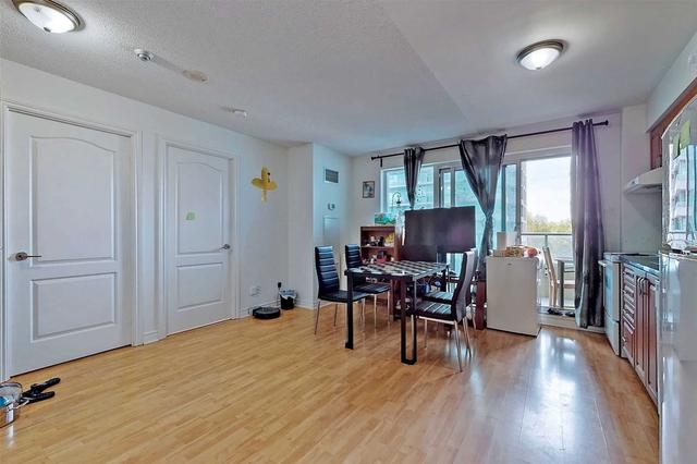 610 - 70 Town Centre Crt, Condo with 1 bedrooms, 1 bathrooms and 1 parking in Toronto ON | Image 3