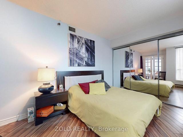 1010 - 38 Elm St, Condo with 1 bedrooms, 1 bathrooms and 0 parking in Toronto ON | Image 5