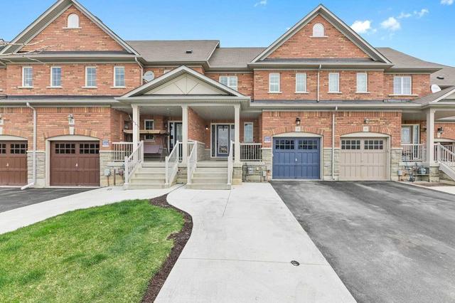 13 Burnstown Circ, House attached with 5 bedrooms, 4 bathrooms and 3 parking in Brampton ON | Image 1