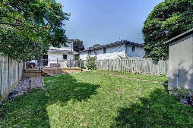 129 Poplar Drive, House semidetached with 3 bedrooms, 1 bathrooms and 3 parking in Cambridge ON | Image 32
