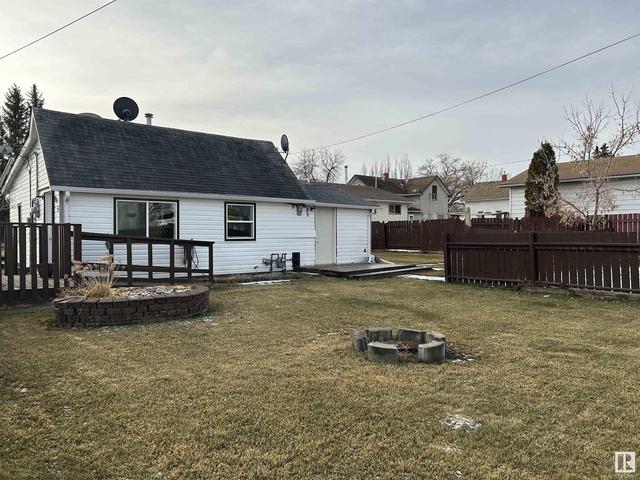 4910 47 St, House detached with 2 bedrooms, 1 bathrooms and null parking in Legal AB | Image 20