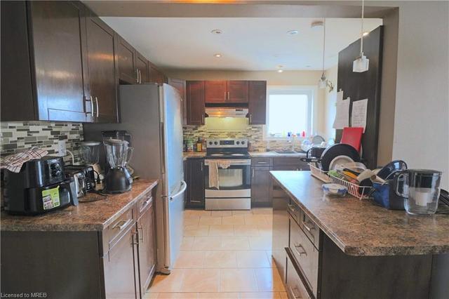 4664 Homewood Avenue, House detached with 6 bedrooms, 3 bathrooms and 3 parking in Niagara Falls ON | Image 10