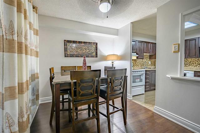 305 - 355 Rathburn Rd, Condo with 2 bedrooms, 1 bathrooms and 1 parking in Mississauga ON | Image 8