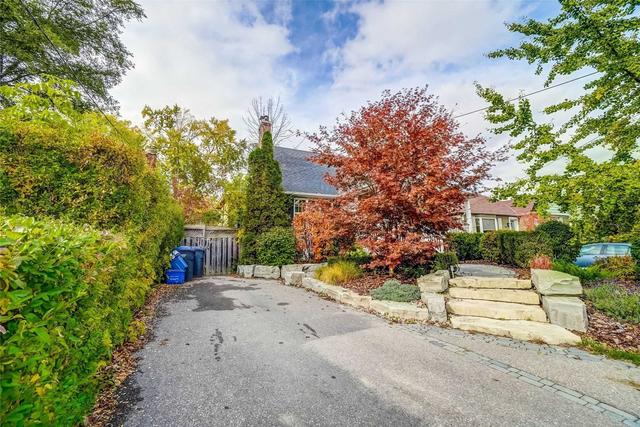 44 Minnewawa Rd, House detached with 2 bedrooms, 2 bathrooms and 2 parking in Mississauga ON | Image 12