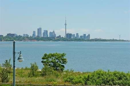 116 - 2111 Lake Shore Blvd W, Townhouse with 3 bedrooms, 4 bathrooms and 2 parking in Toronto ON | Image 2
