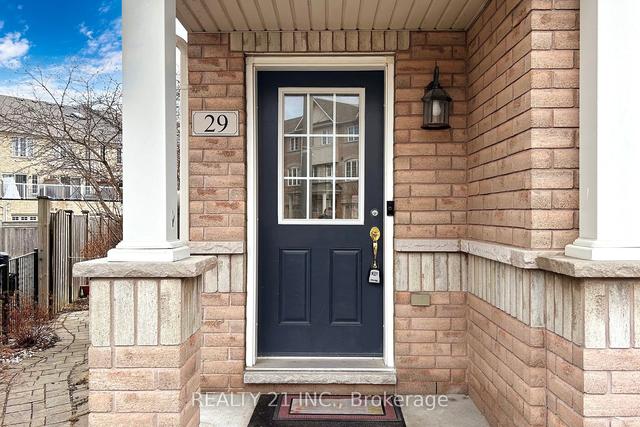 29 Wilkes Cres, House semidetached with 3 bedrooms, 4 bathrooms and 2 parking in Toronto ON | Image 12