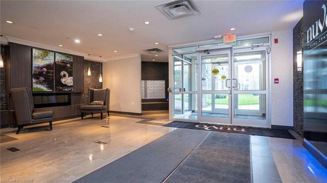 212 - 320 Sugarcreek Trail, House attached with 1 bedrooms, 1 bathrooms and 2 parking in London ON | Image 5