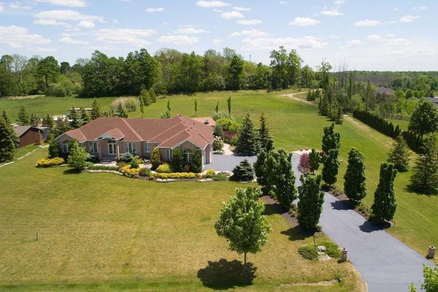 2250 Kean Hill Dr, House detached with 4 bedrooms, 3 bathrooms and 13 parking in Milton ON | Image 12