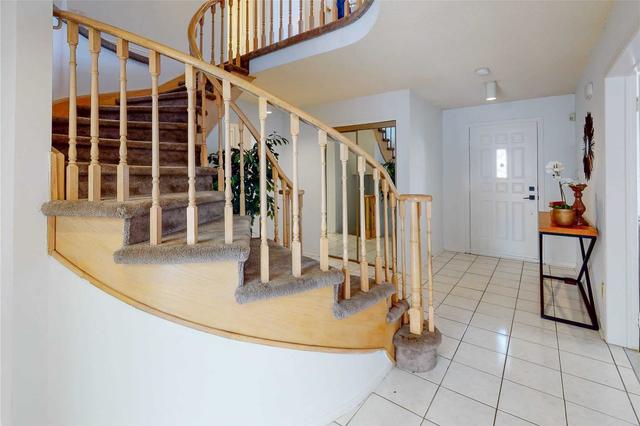 1071 Glenanna Rd, House detached with 4 bedrooms, 4 bathrooms and 4 parking in Pickering ON | Image 34
