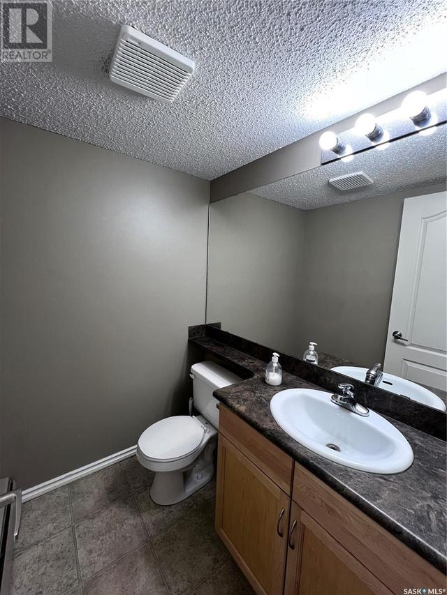 205a1 - 1121 Mckercher Drive, Condo with 3 bedrooms, 2 bathrooms and null parking in Saskatoon SK | Image 18