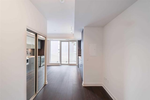 512 - 60 Tannery Rd, Condo with 1 bedrooms, 1 bathrooms and 1 parking in Toronto ON | Image 13