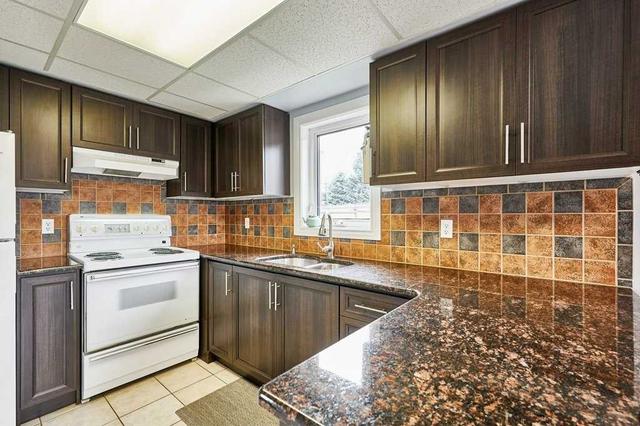 68 Irwin Dr, House detached with 4 bedrooms, 3 bathrooms and 4 parking in Whitby ON | Image 35