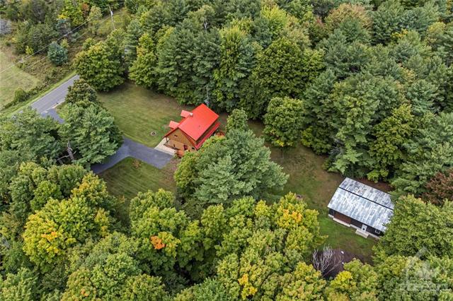 195 Bush Road, House detached with 4 bedrooms, 2 bathrooms and 10 parking in Rideau Lakes ON | Image 25
