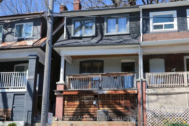 884 Davenport Rd, House semidetached with 3 bedrooms, 2 bathrooms and 0 parking in Toronto ON | Image 1