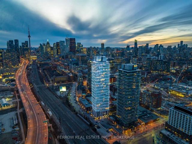 2506 - 70 Distillery Lane, Condo with 2 bedrooms, 2 bathrooms and 1 parking in Toronto ON | Image 1