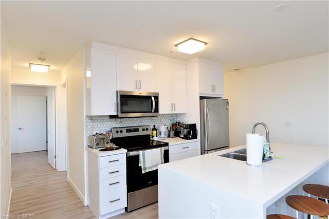 204 - 467 Charlton Avenue East Avenue, House attached with 2 bedrooms, 2 bathrooms and 1 parking in Hamilton ON | Image 7