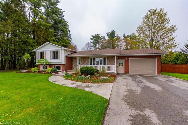9351 Glendon Drive, House detached with 4 bedrooms, 2 bathrooms and 9 parking in Strathroy Caradoc ON | Image 20
