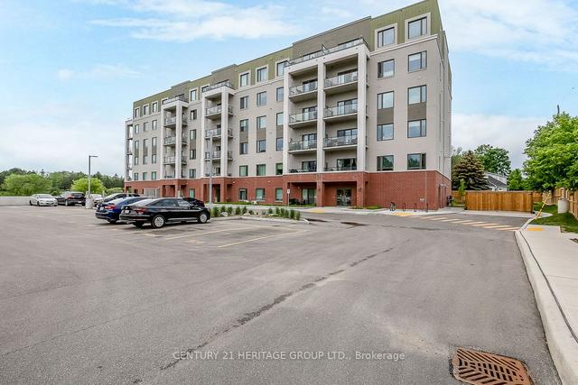 404 - 64 Queen St S, Condo with 2 bedrooms, 2 bathrooms and 1 parking in New Tecumseth ON | Image 35