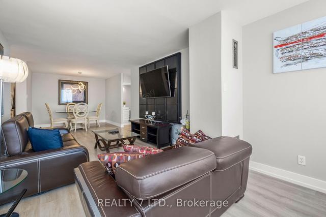 909 - 120 Promenade Circ, Condo with 2 bedrooms, 2 bathrooms and 2 parking in Vaughan ON | Image 25
