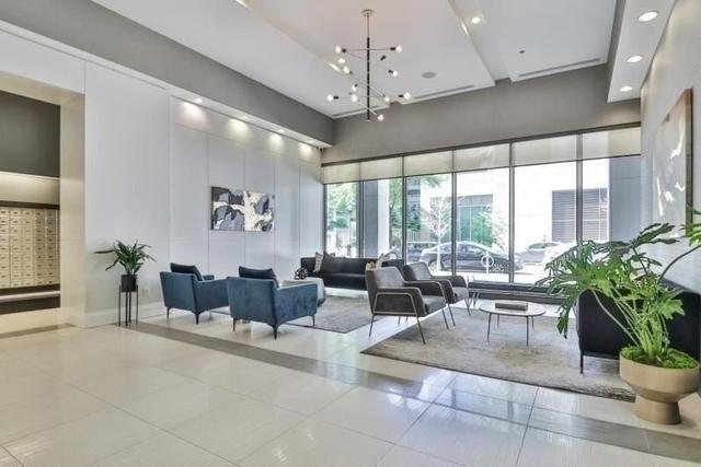 2010 - 19 Grand Trunk Cres, Condo with 2 bedrooms, 2 bathrooms and 1 parking in Toronto ON | Image 31
