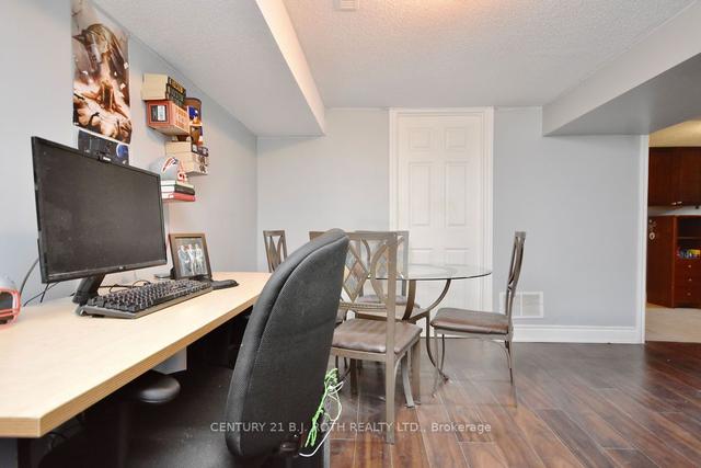 97 Queen St, House detached with 2 bedrooms, 2 bathrooms and 6 parking in Barrie ON | Image 15