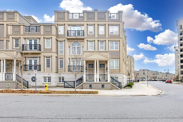82 Upper Duke Cres, House attached with 3 bedrooms, 3 bathrooms and 3 parking in Markham ON | Image 1