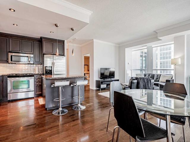 1207 - 628 Fleet St, Condo with 2 bedrooms, 2 bathrooms and 1 parking in Toronto ON | Image 5