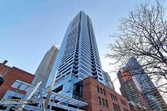 3003 - 5 St Joseph St, Condo with 1 bedrooms, 1 bathrooms and 0 parking in Toronto ON | Image 17