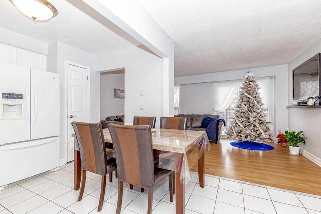 53 Foster Cres N, Townhouse with 3 bedrooms, 2 bathrooms and 2 parking in Brampton ON | Image 30