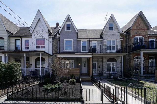 119 Lindsey Ave, House semidetached with 2 bedrooms, 2 bathrooms and 3 parking in Toronto ON | Image 1