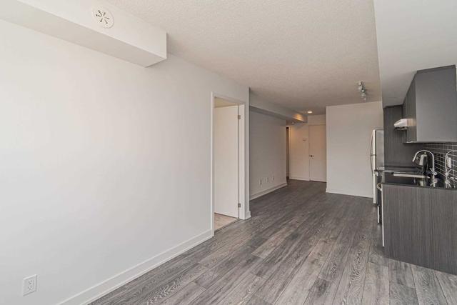 212 - 1121 Cooke Blvd, Townhouse with 3 bedrooms, 3 bathrooms and 1 parking in Burlington ON | Image 27