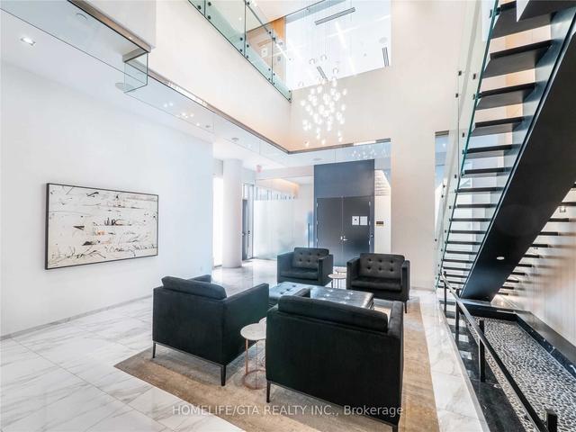 410 - 101 Erskine Ave, Condo with 2 bedrooms, 2 bathrooms and 1 parking in Toronto ON | Image 14