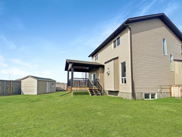 9001 80a Avenue, House detached with 5 bedrooms, 3 bathrooms and 4 parking in Grande Prairie AB | Image 21