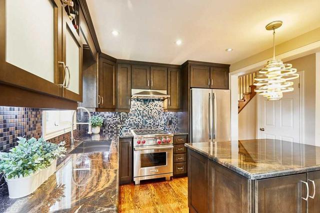 1617 Orion Crt, House detached with 4 bedrooms, 4 bathrooms and 6 parking in Pickering ON | Image 16