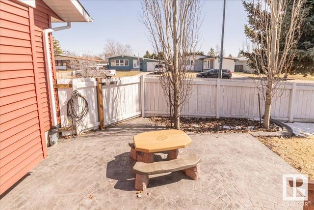 1148 77 St Nw, House detached with 5 bedrooms, 2 bathrooms and 6 parking in Edmonton AB | Image 34
