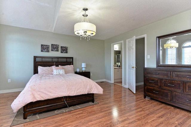6 Panama Pl E, House attached with 3 bedrooms, 4 bathrooms and 2 parking in Brampton ON | Image 16