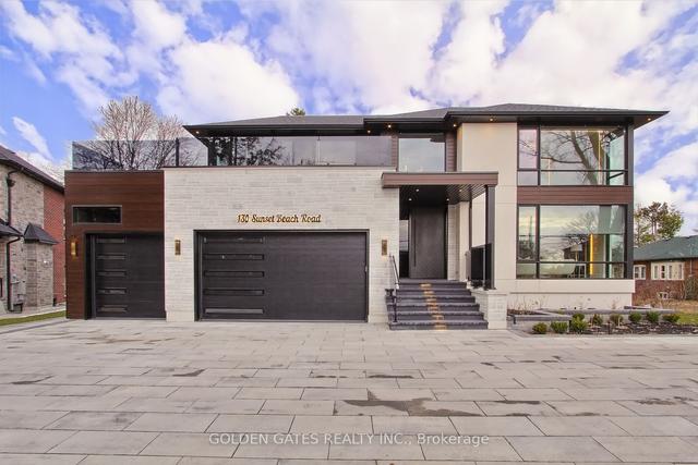 130 Sunset Beach Rd, House detached with 4 bedrooms, 7 bathrooms and 14 parking in Richmond Hill ON | Image 1