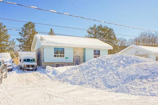 111 William St, House detached with 5 bedrooms, 2 bathrooms and 5 parking in Madawaska Valley ON | Image 28