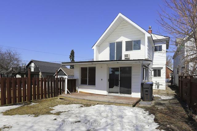 18 Pardee Ave, House detached with 3 bedrooms, 2 bathrooms and 2 parking in Sault Ste. Marie ON | Image 22
