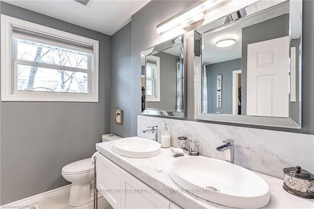 537 Ridgewood Cres, House detached with 4 bedrooms, 2 bathrooms and 4 parking in London ON | Image 9